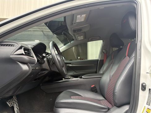 Used 2020 Toyota Camry TRD FWD image 11