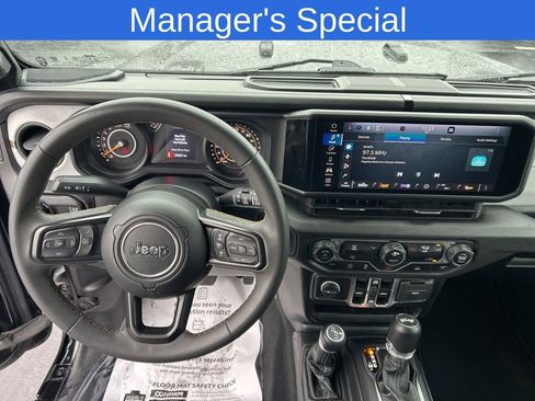 Used 2024 Jeep Wrangler Sport S image 6