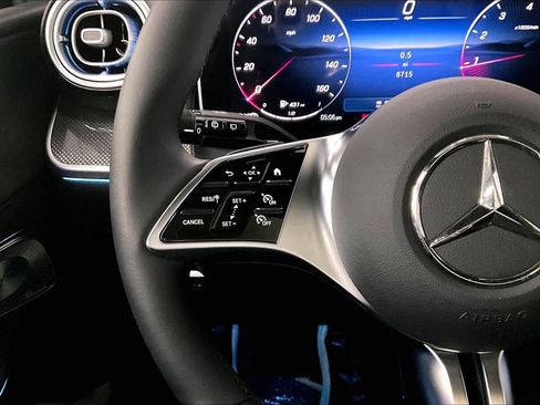 Certified 2026 Mercedes-Benz GLC 300 4MATIC image 24
