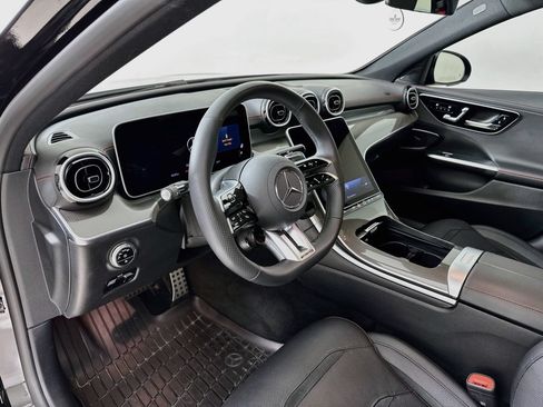 Used 2025 Mercedes-Benz C 43 AMG 4MATIC Sedan image 10