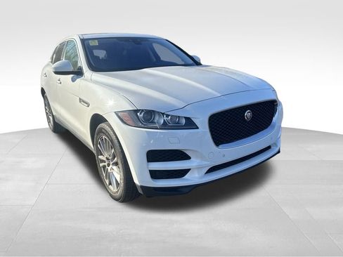 Used 2020 Jaguar F-PACE Prestige image 1