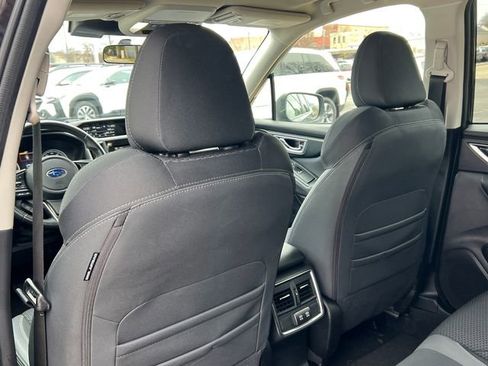 Used 2024 Subaru Forester Premium AWD/4WD image 35