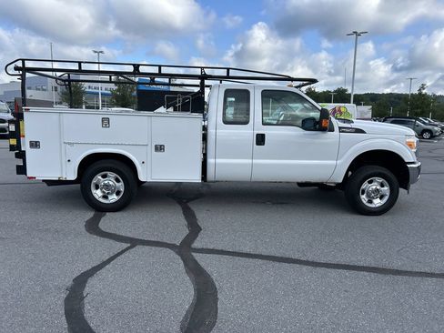 Used 2012 Ford F250 XL w/ PWR Equipment Group AWD/4WD image 8