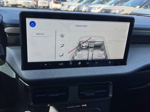 New 2025 Ford Maverick XLT w/ Equipment Group 301A image 20