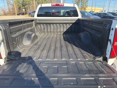 Used 2020 Chevrolet Colorado LT w/ Safety Package image 12