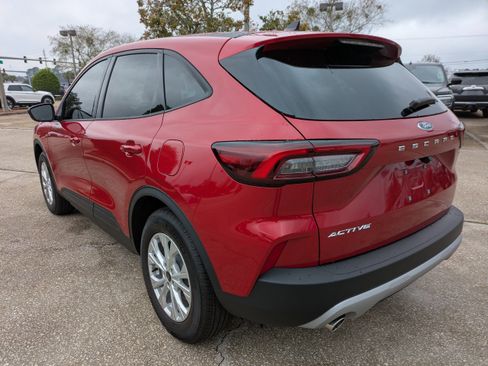 New 2026 Ford Escape Active image 6