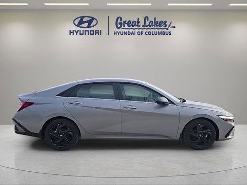 New 2026 Hyundai Elantra SEL Sport Premium FWD image 6
