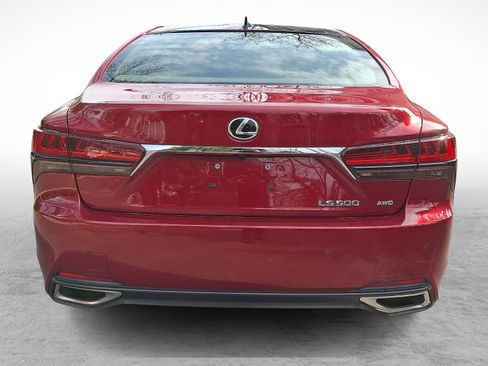 Certified 2022 Lexus LS 500 AWD w/ Interior Upgrade Package image 5