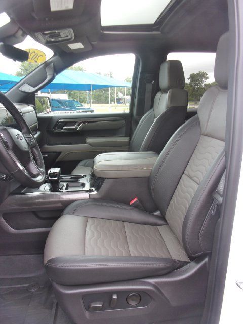Used 2026 Chevrolet Silverado 1500 ZR2 AWD/4WD image 30