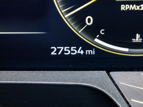 Used 2025 INFINITI QX80 Autograph w/ Autograph Exterior Package image 19