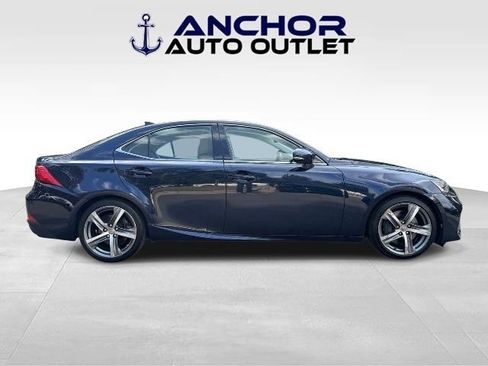 Used 2017 Lexus IS 300 AWD w/ Premium Package image 9