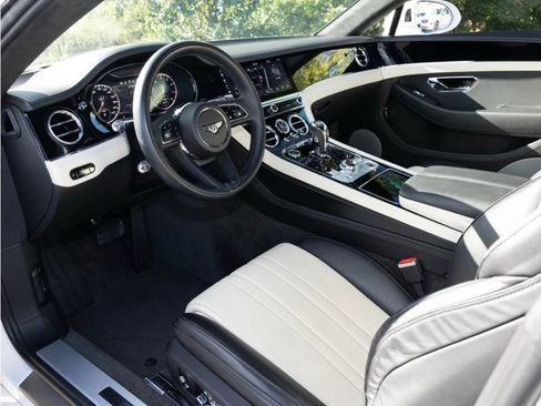 Certified 2021 Bentley Continental GT image 2