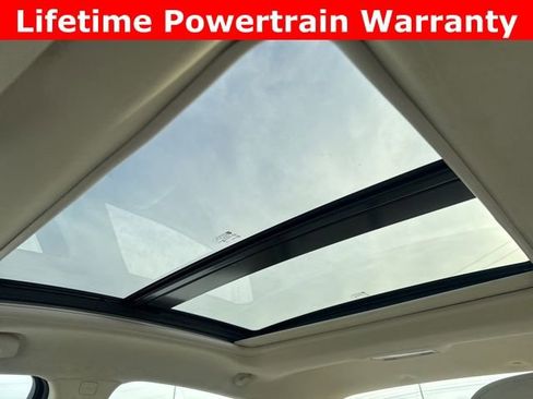 Used 2024 Chevrolet Malibu LT image 10