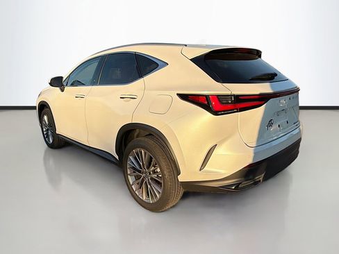 Used 2023 Lexus NX 350h 350h Premium image 6