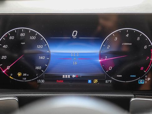 New 2026 Mercedes-Benz GLB 250 4MATIC image 21