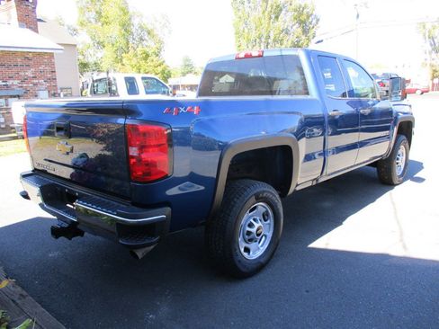 Used 2018 Chevrolet Silverado 2500 W/T w/ WT Convenience Package image 6