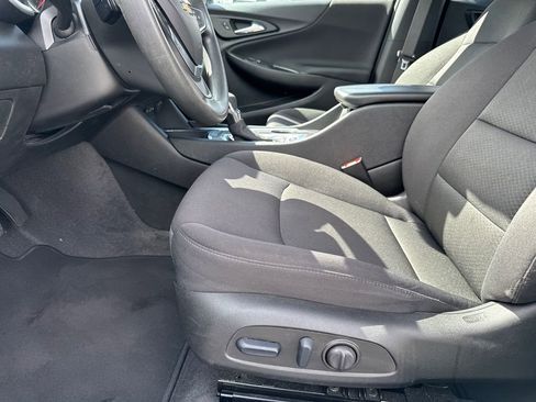 Used 2024 Chevrolet Malibu LT image 10