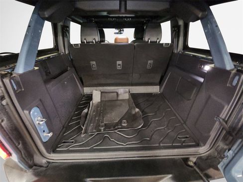 Used 2024 Ford Bronco Outer Banks image 25