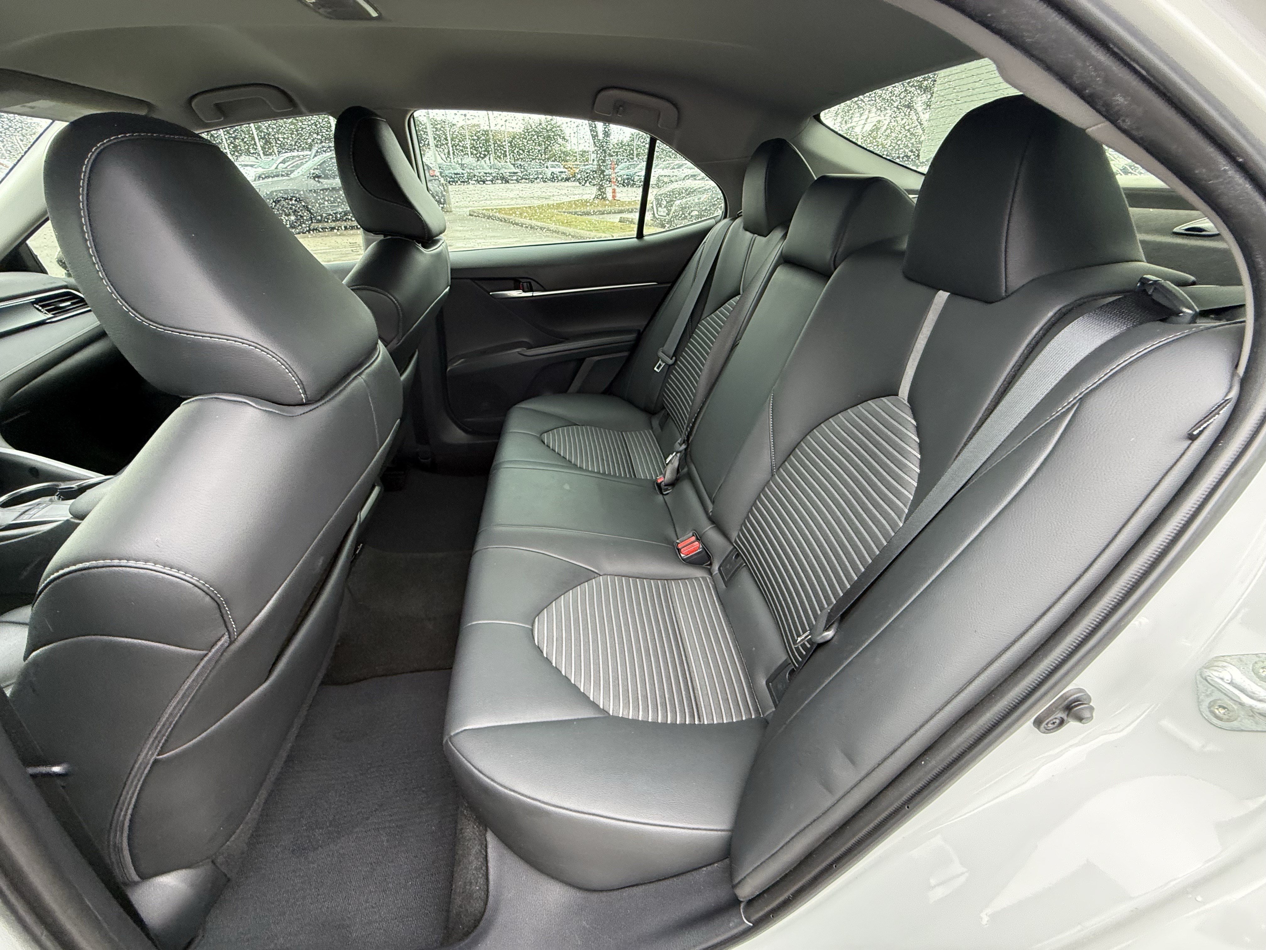 Used 2023 Toyota Camry SE FWD image 28