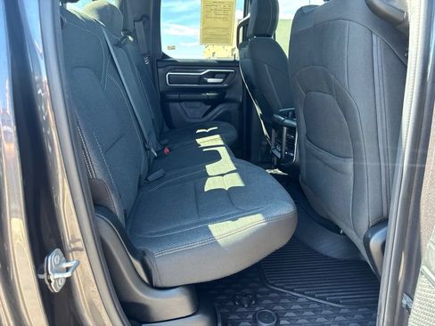 Used 2019 RAM 1500 Big Horn AWD/4WD image 16