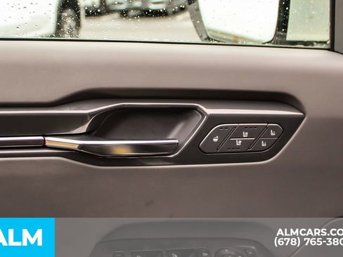 Used 2024 Kia EV9 Land image 42