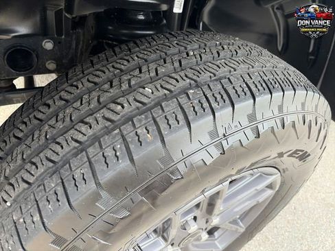 Used 2025 Jeep Wrangler Unlimited Sport AWD/4WD image 26