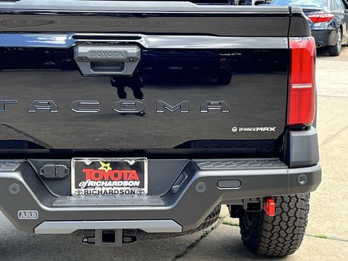 New 2026 Toyota Tacoma 4x4 Double Cab Hybrid image 6