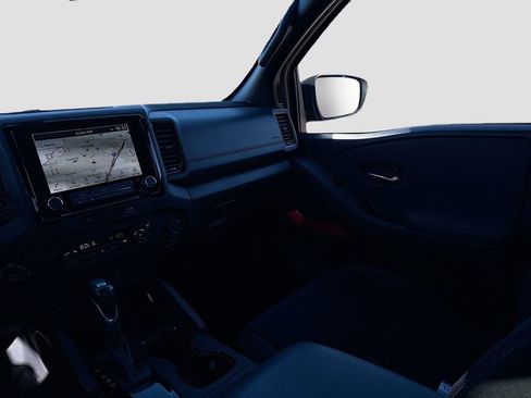 Used 2024 Nissan Frontier PRO-4X w/ Off-Road Protection Package image 22