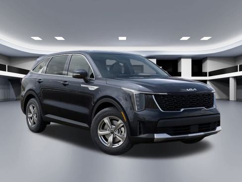 Used 2025 Kia Sorento LX FWD image 8