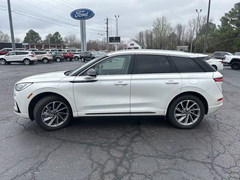 Used 2024 Lincoln Corsair Grand Touring w/ Equipment Group 301A image 5