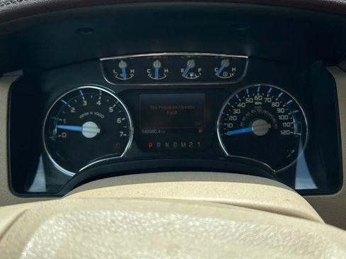 Used 2014 Ford F150 King Ranch w/ King Ranch Luxury Package AWD/4WD image 29