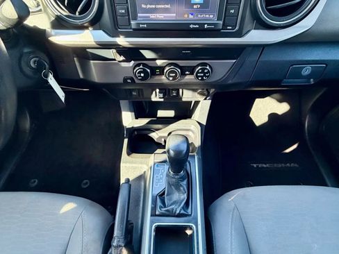 Used 2019 Toyota Tacoma SR5 image 13