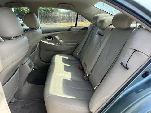 Used 2010 Toyota Camry FWD image 13