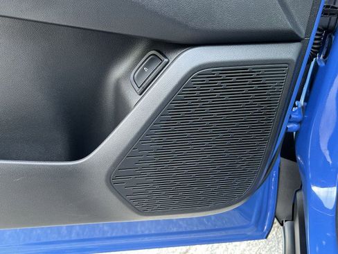 Used 2025 Chevrolet Equinox ACTIV w/ Safety and Technology Package image 24