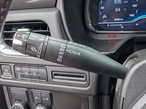 Used 2023 Chevrolet Suburban RST image 34