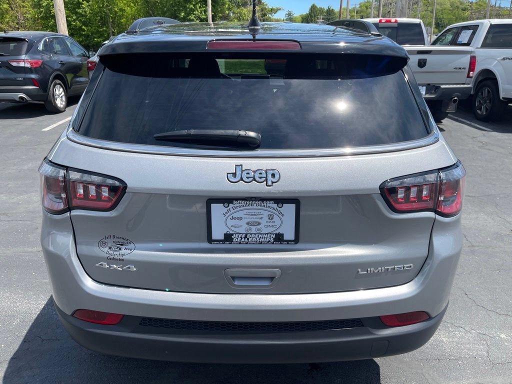 Used 2022 Jeep Compass Limited AWD/4WD image 6