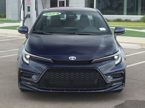 Used 2024 Toyota Corolla SE AWD/4WD image 25