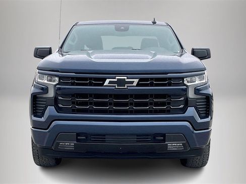 Used 2023 Chevrolet Silverado 1500 RST image 3
