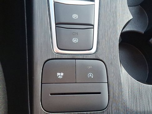 Used 2025 Ford Escape Active image 26