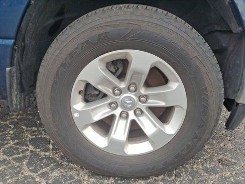 Used 2024 RAM 1500 Laramie image 27