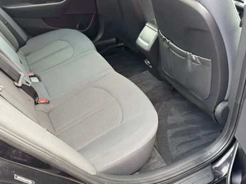 Used 2018 Hyundai Sonata SE FWD image 8
