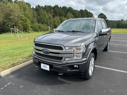 Used 2019 Ford F150 Platinum AWD/4WD image 12