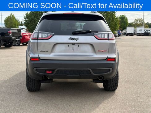 Used 2020 Jeep Cherokee Trailhawk AWD/4WD image 6