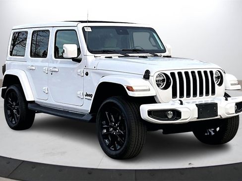 Certified 2021 Jeep Wrangler Unlimited Sahara image 2