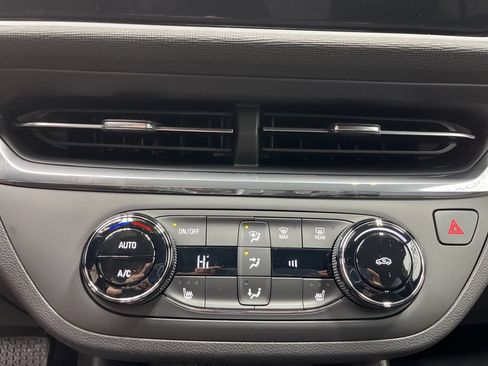 New 2026 Buick Envista Sport Touring w/ Convenience I Package FWD image 15