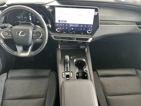 Used 2025 Lexus RX 350 w/ Convenience Package AWD/4WD image 16