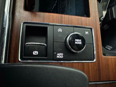 Certified 2022 Lincoln Navigator Reserve AWD/4WD image 55