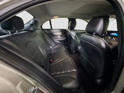 Used 2020 Mercedes-Benz C 300 Sedan image 27