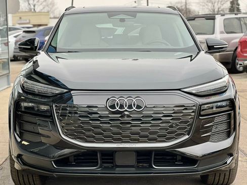 Used 2025 Audi Q6 e-tron Premium Plus w/ Premium Plus image 6