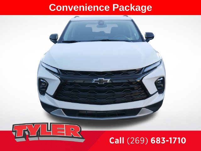 New 2026 Chevrolet Blazer LT w/ Convenience Package AWD/4WD image 2